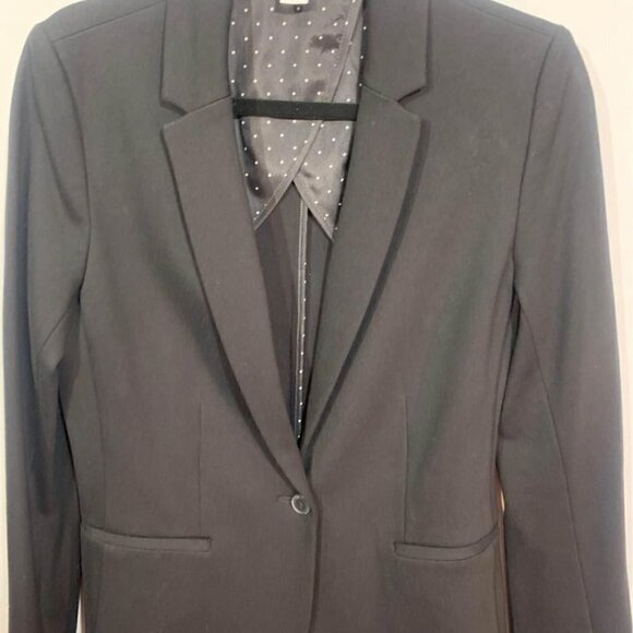 𝅺WOMAN’S black blazer with stretch. Size medium. New condition. - Picture 2 of 10